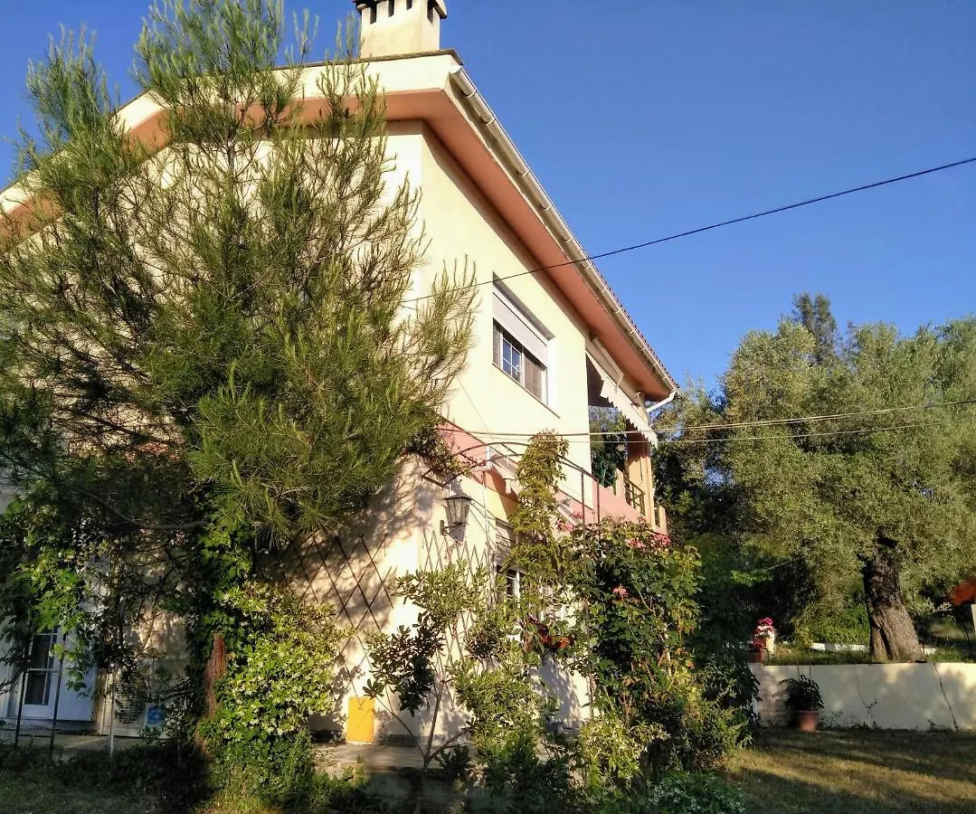 Possidi Family House With Parking, Garden And Ac Villa Kalandra